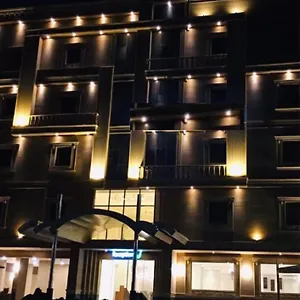 https://tu-jardin-al-harmain-jeddah.jeddahhotels.net